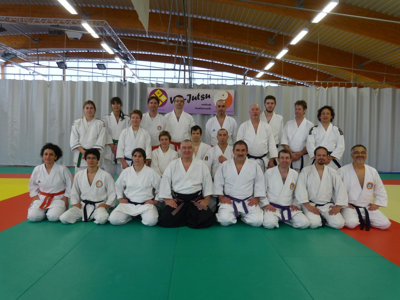 Maître QUERO avec M. MAILLOU et les membres du Wa-Jutsu Villeneuvois 8 février 2015