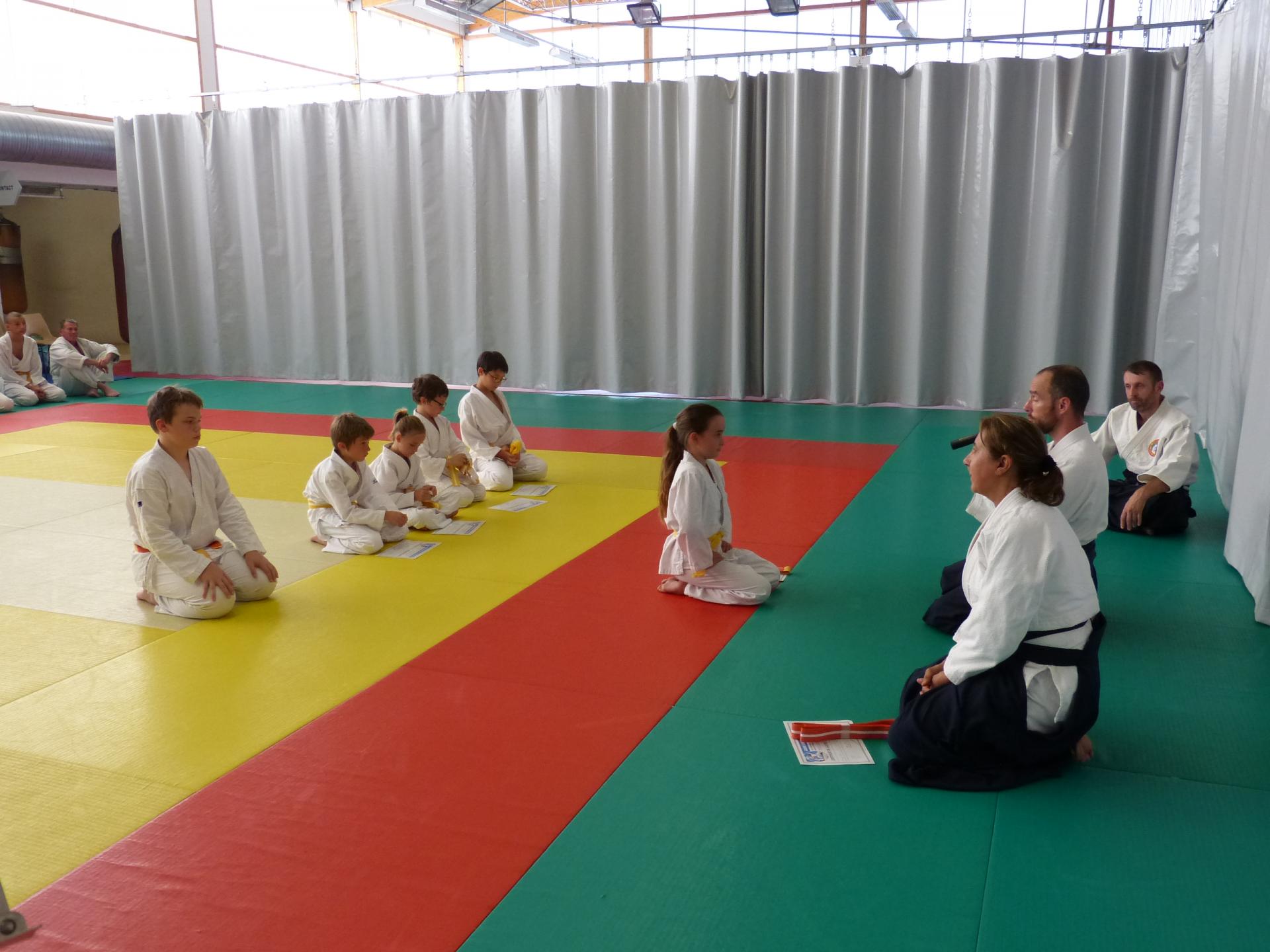 Promus enfants céremonie grades Wa-Jutsu Villeneuvois 30 juin 2018