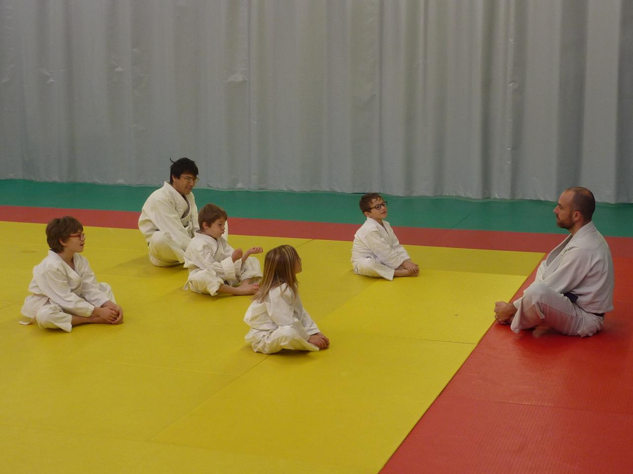 Cours 6-9 ans, préparation physique, décembre 2017, Wa-Jutsu Villeneuvois